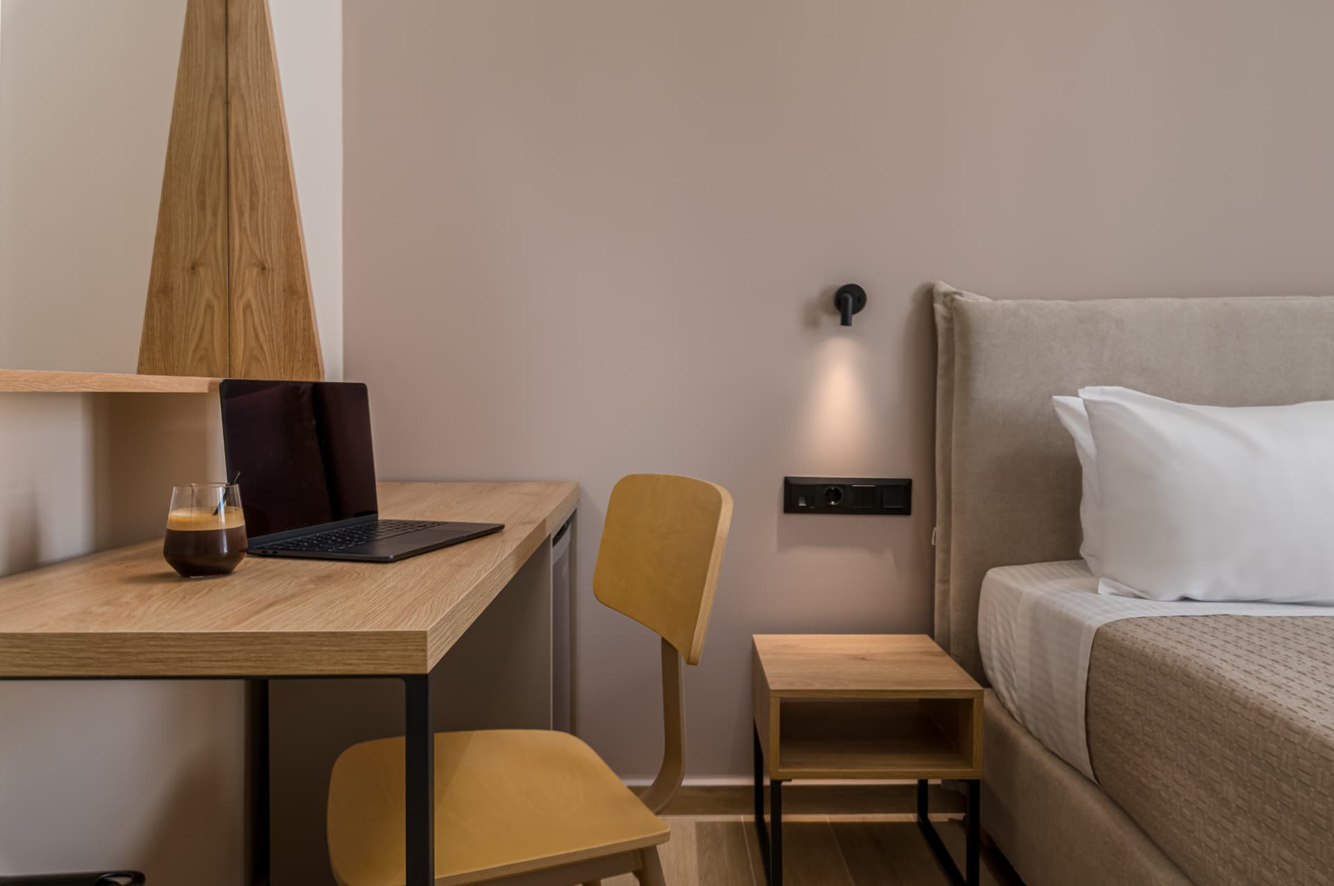 Anese Deluxe Room